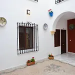 Отель Omeyas 2*