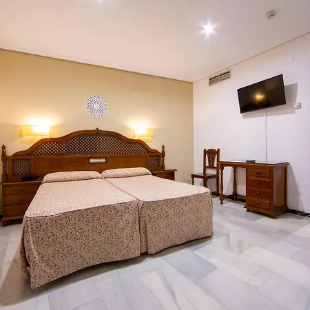 Omeyas Hotel 2*